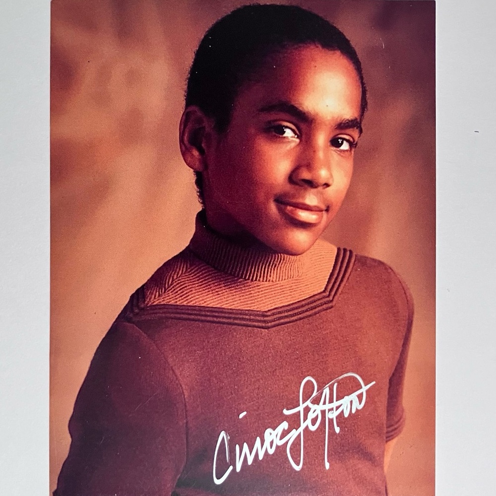 STAR TREK: DEEP SPACE 9 Signed Photo / CIRROC LOFTON as Jake Sisko / 3.5 x 4.5in